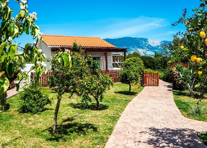 Xarafailte Summer House *